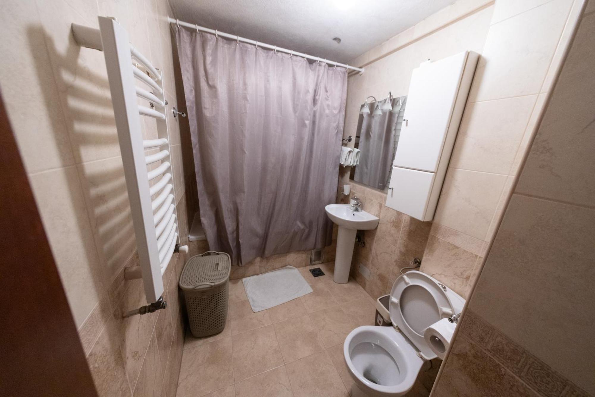 Lux Place Apartments Downtown Kragujevac Ngoại thất bức ảnh