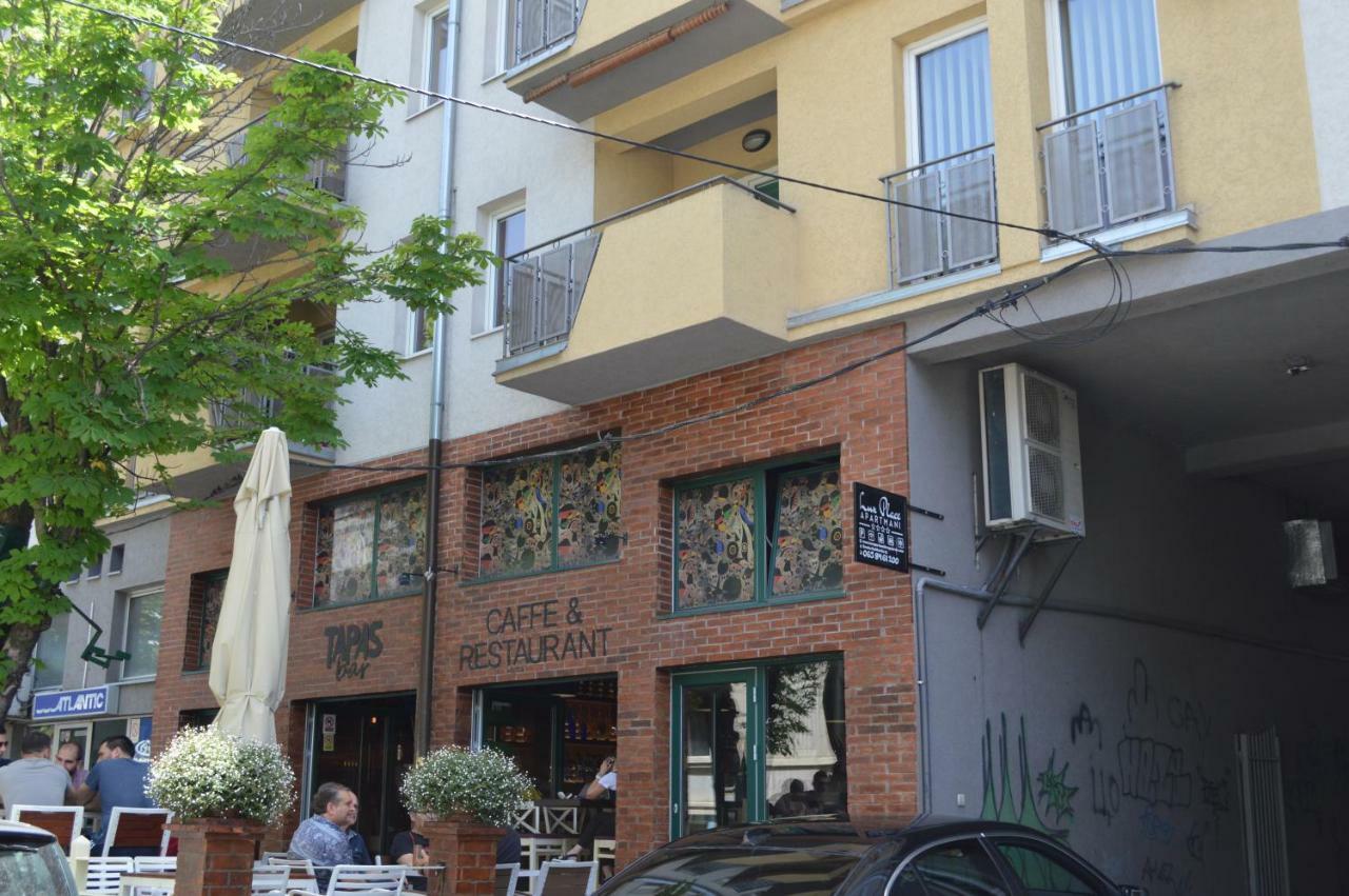 Lux Place Apartments Downtown Kragujevac Ngoại thất bức ảnh